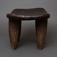 (コートジボワール)　セヌフォ　スツール　(腰掛)　No.16
