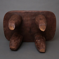 (コートジボワール)　セヌフォ　スツール　(腰掛)　No.16