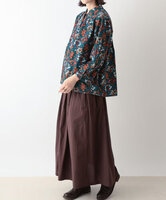 ブーケプリントコットンコーデュロイブラウス　(ブルー)