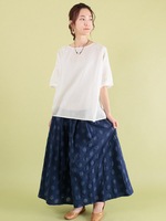 エンボスドットコットンスカート  (ブルー)