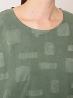 コットン四角エンボス・ドレス (グリーン)