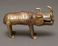 (トーゴ)　真鍮細工　サイ　Mサイズ