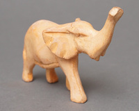 (ケニア)　木彫アニマル　Mサイズ　(ゾウB)
