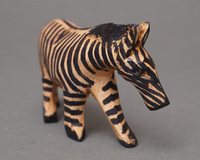 (ケニア)　木彫アニマル　Sサイズ　(シマウマ)