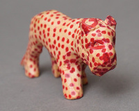 (ケニア)　木彫アニマル　Sサイズ　(ヒョウ)