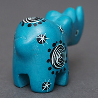 ソープストーン置物　ミニサイさん　スカイブルー系　ミニ　SSサイズ　※柄アソート