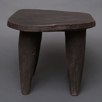 (コートジボワール)　セヌフォ　スツール　(腰掛)　No.24