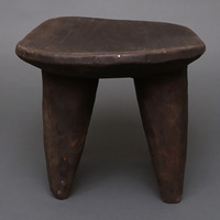 (コートジボワール)　セヌフォ　スツール　(腰掛)　No.26