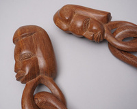 (ケニア)　木彫りダブルチェーン