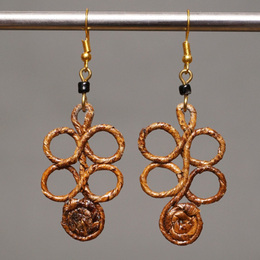 (ケニア)　　バナナファイバー　ピアス　No.600-85