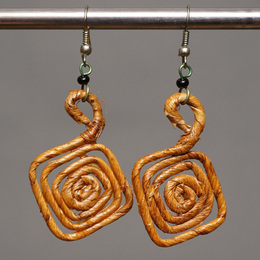 (ケニア)　　バナナファイバー　ピアス　No.600-86