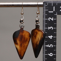 (ケニア)　　牛骨プレート　ピアス　No.600-88