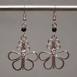 (ケニア)　　ピアス　No.700-21