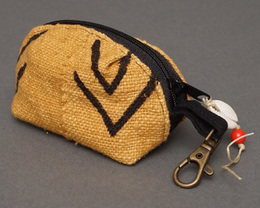 ボゴラン　ミニポーチ　No.4