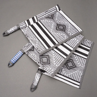 (セネガル)　プラスチック　カラーうちわ　ホワイトxブラック