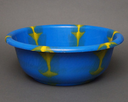 ブルキナファソ　プラスチックタライ　(L)　ブルー