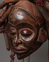 (コンゴ)　チョクウェ族　ムワナ・プウォ　マスク　No.461