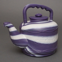 セネガル　プラスチック　ケトル　No.17