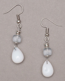 (ケニア)　　ビーズ　ピアス　No.900-45