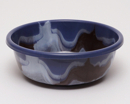 ブルキナファソ　プラスチック洗面器　(M)　No.2