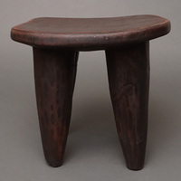 (コートジボワール)　セヌフォ　スツール　(腰掛)　V