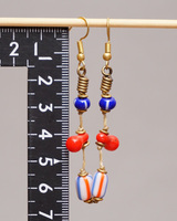 (ケニア)　　ビーズ　ピアス　No.1000-1