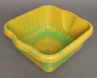 セネガル　プラスチック四角タライ　(M)　No.10