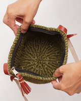 ケニア　サイザルポシェット　(カーキグリーン)　