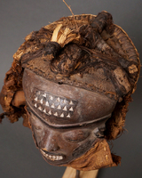 (コンゴ)　ペンデ族　マスク　No.152