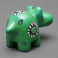 ソープストーン置物　カバさん　Mサイズ　No.4