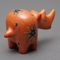 ソープストーン置物　サイさん　Mサイズ　No.2　犀