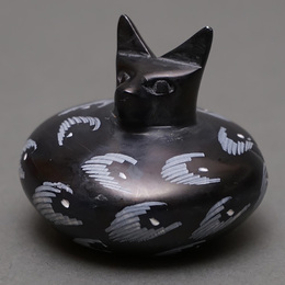 ソープストーン　だるまネコ　Mサイズ　No.1　猫