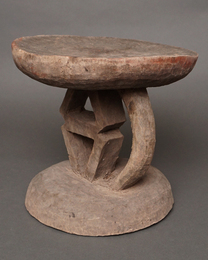 (ジンバブエ)　トンガ　スツール　(腰掛)　N