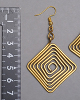 (ケニア)　　真鍮&ビーズ　ピアス　No.700-33