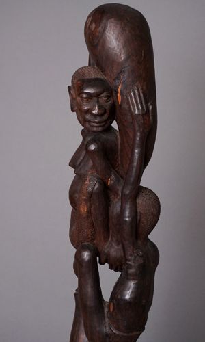 アフリカ タンザニア 大型 マコンデ ウジャマ 74cm 木彫り 立像 黒檀